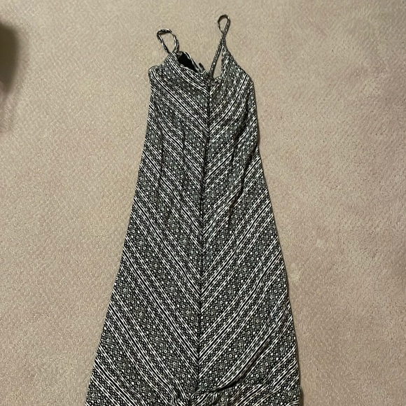 Patagonia, black and white maxi dress in women’s small - Picture 1 of 2
